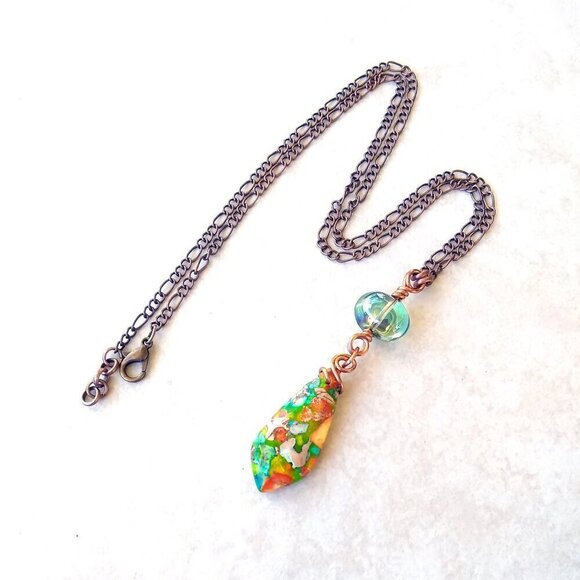 Vibrant Autumnn Colors! Green Sea Sediment Jasper Teardrop Copper Necklace - Picture 3 of 11